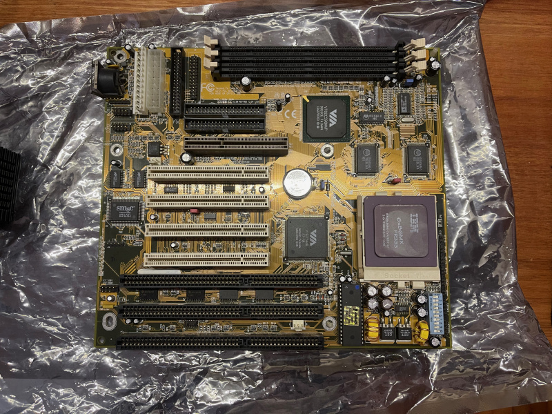 File:DFI Super Socket 7.jpeg
