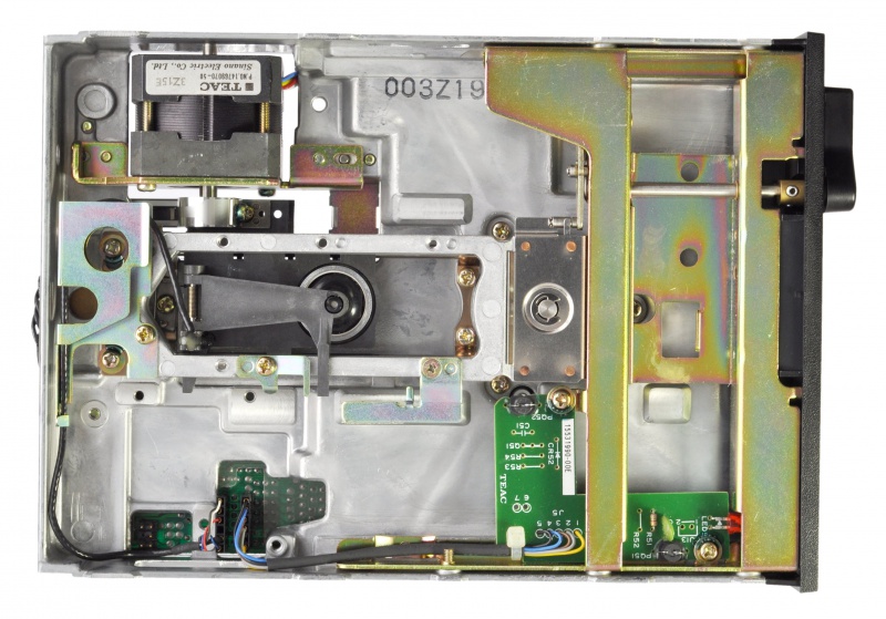 File:Teac FD-55A overhead.jpg