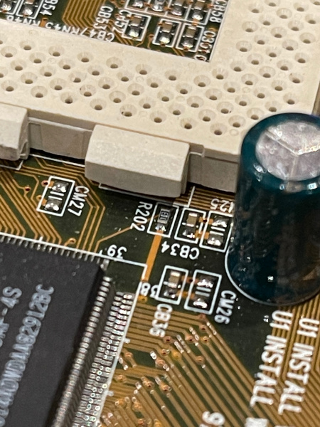 File:Soltek SL-54U5 CB34.jpeg