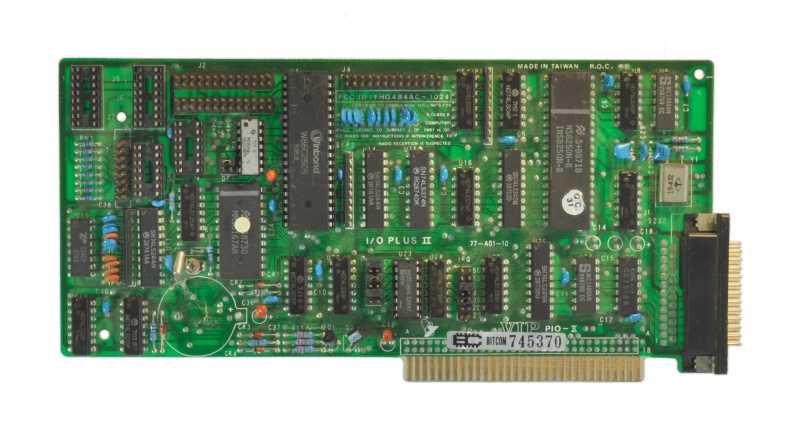 File:Ast I∕O Plus II.jpg