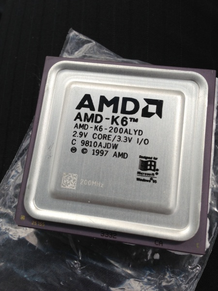 File:AMD K6-200.jpg