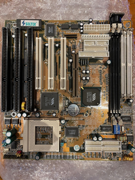 File:Soltek SL-54U5 motherboard.jpeg