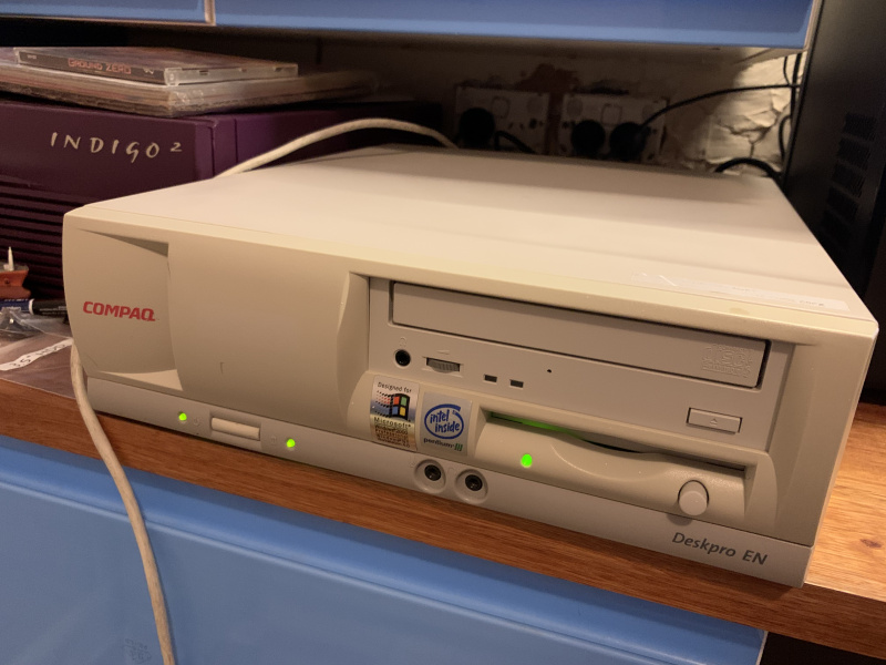 File:Deskpro EN.jpeg