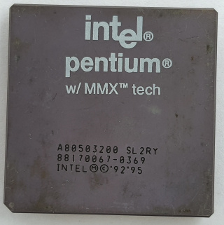 Intel PentiumMMX 200.jpg